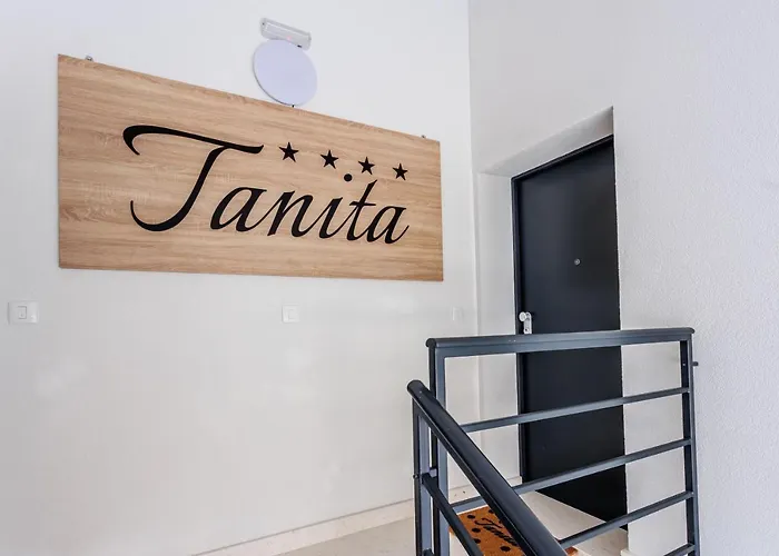 Апартаменты Tanita